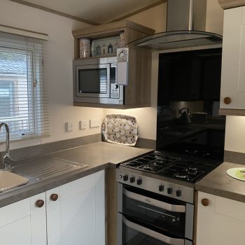 Beach Dreams - Kitchen