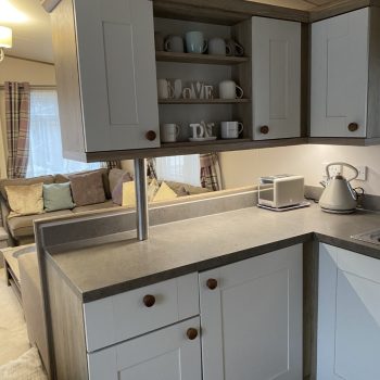 Beach Dreams - Kitchen